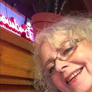 Meet your Posher, Linda